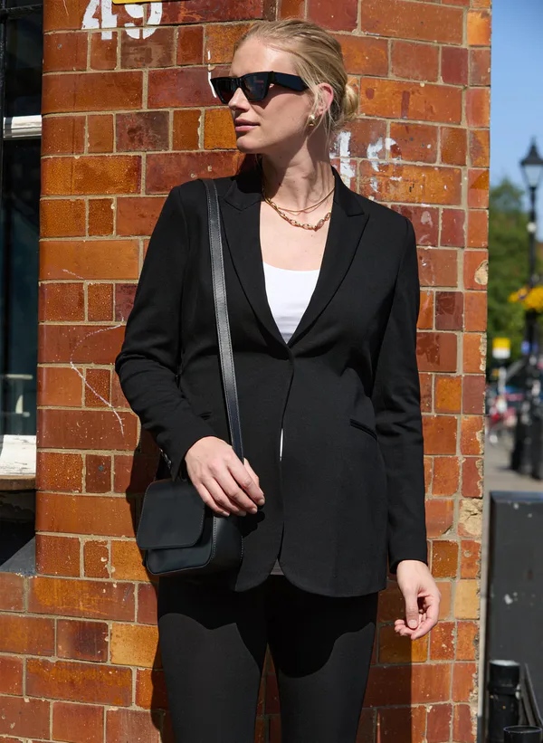 Isabella Oliver style preview