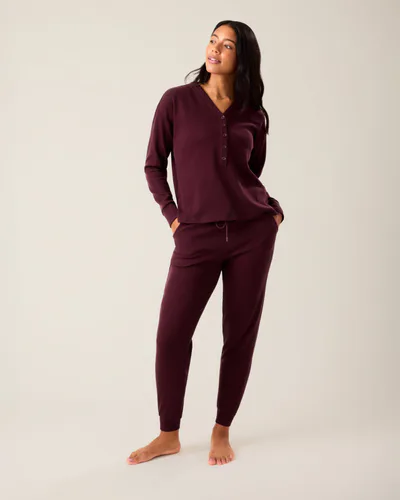 Kindred Bravely Waffle Maternity & Nursing Lounge Set | Deep Burgundy