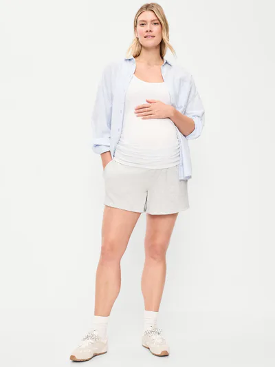 Old Navy Maternity Fleece Pull-On Shorts -- 5-inch inseam