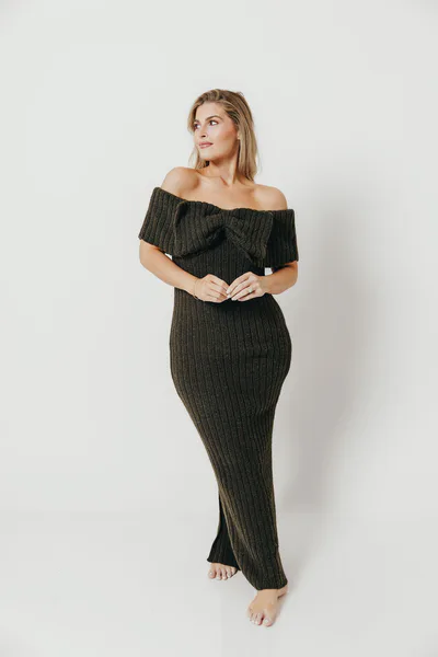 Worth Collective Aston Bow Front Maxi Sweater Dress in Dark Green - Bump Friendly