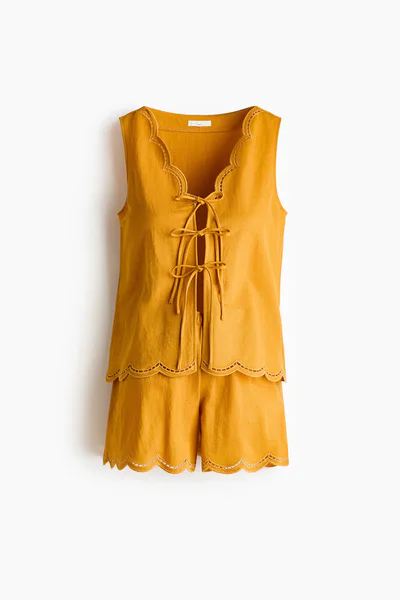 H&M MAMA 2-Piece Scalloped Set