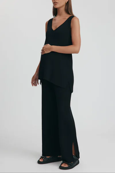 Legoe Heritage Knit Split Hem Pant