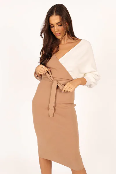 Petal & Pup Nate Dress - Beige/White