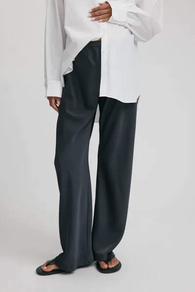 Legoe Heritage Essence Satin Pant (Slate)