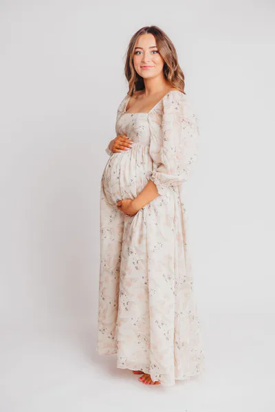 Worth Collective Mona Maxi Dress in Peach & Cream Floral - Bump Friendly (Bust Runs a Bit Small / No Smocking)