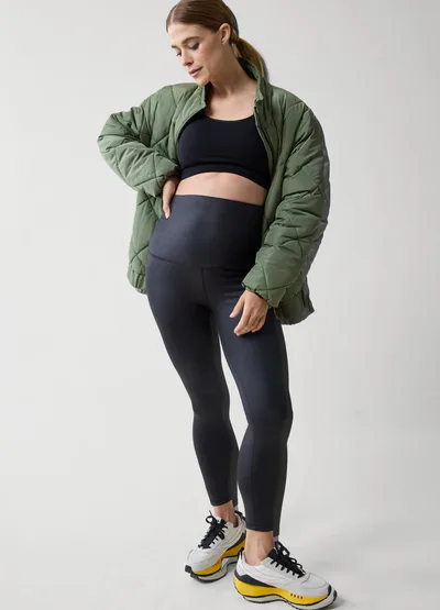 Ingrid & Isabel High Waist 7/8 Gloss Maternity Legging