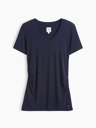 Gap Maternity GapFit Breathe V-Neck T-Shirt