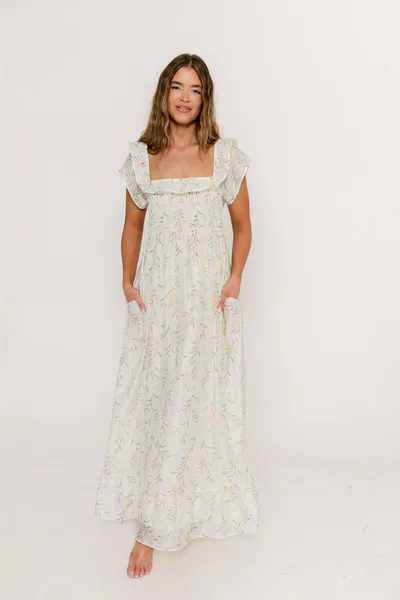 Worth Collective Deidra Maxi Dress in Cream - Bump Friendly