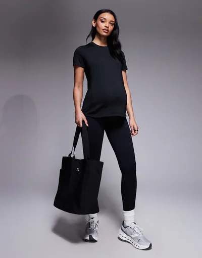 4505 Maternity seamless rib knit high waist gym leggings in black