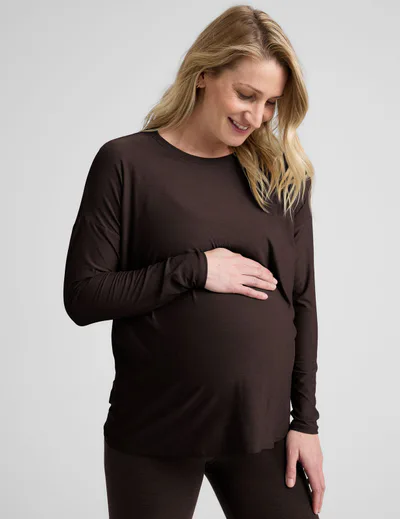 Beyond Yoga Featherweight Feels Like Home Long Sleeve Maternity Top