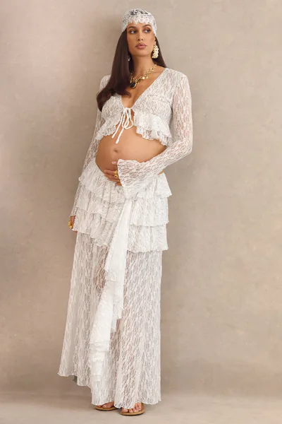 Club L London Astella | White Lace Asymmetric-Waist Maxi Skirt With Ruffled Detailing