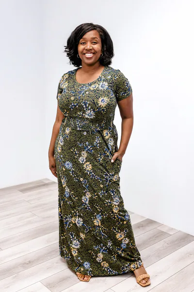 Latched Mama Latched Mama Ruched Maxi Nursing Dress