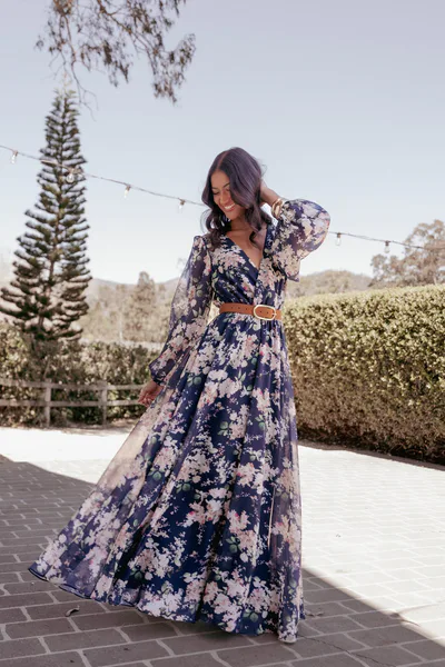 Petal & Pup Anisa Maxi Dress - Navy Floral