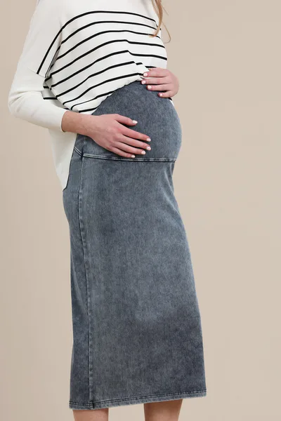 Apparalel Sapphire Maternity Skirt in Midwash Denim