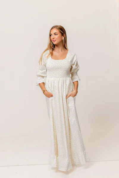 Worth Collective Sienna 100% Cotton Puff Sleeve Maxi Dress in Ivory Floral (Lined) - Bump Friendly