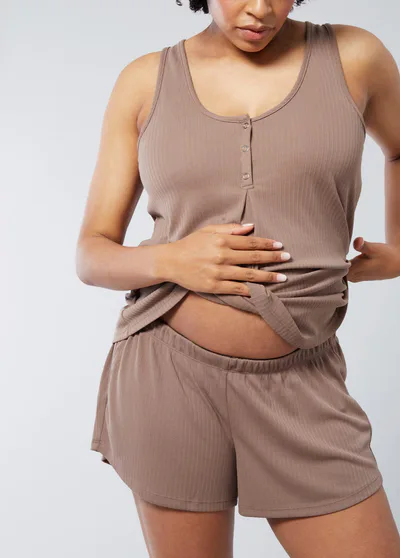 Ingrid & Isabel The Cloud Maternity Boxer Sleep Short