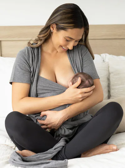 Kindred Bravely Organic Cotton Skin to Skin Short Sleeve Wrap Top | Charcoal Grey Heather