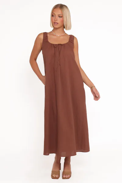 Petal & Pup Bowman Maxi Dress - Chocolate Brown