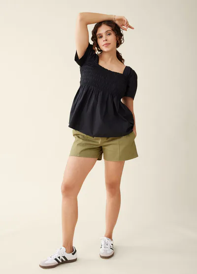 Ingrid & Isabel The Gwen Maternity Smocked Woven Top