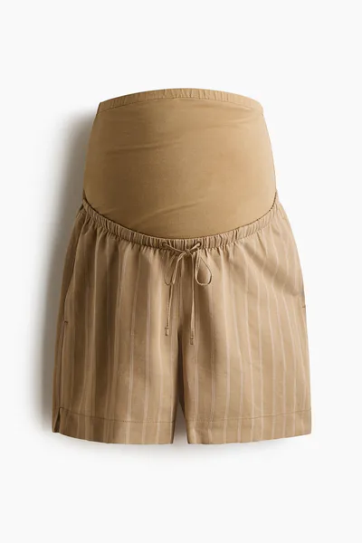 H&M MAMA Linen-Blend Shorts