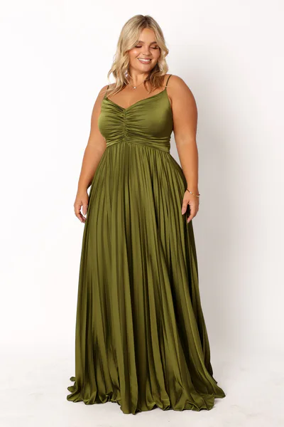 Petal & Pup Naira Pleated Maxi Dress - Palm Green