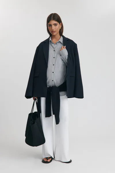 Legoe Heritage Heritage Shirt (Black Stripe)