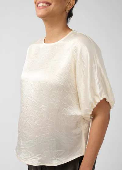 Ingrid & Isabel Cropped Satin Puff Sleeve Maternity Blouse