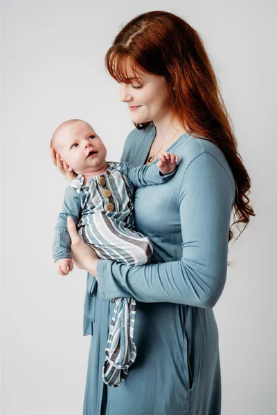 Milk & Baby Carolina Mommy Robe