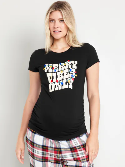 Old Navy Maternity Gifting Graphic T-Shirt