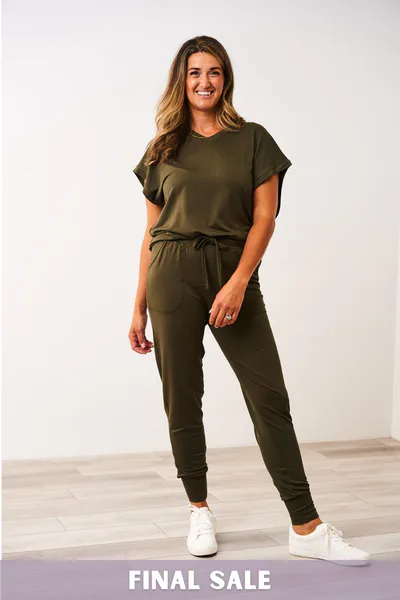 Latched Mama Latched Mama Universal Jogger Nursing Set - Final Sale
