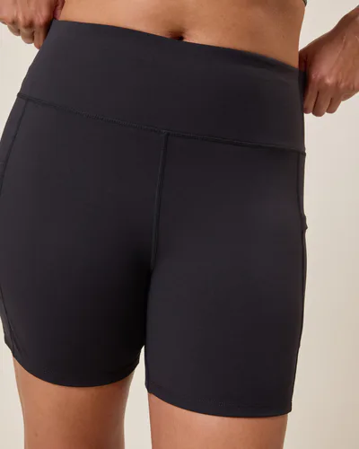 Kindred Bravely Stevie Active Postpartum Bike Short