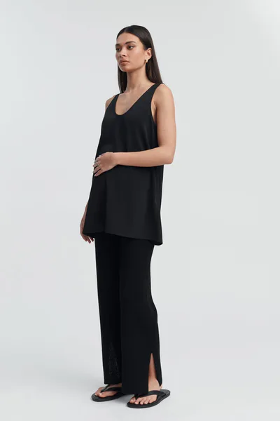 Legoe Heritage Crochet Knit Pant (Black) - FINAL SALE