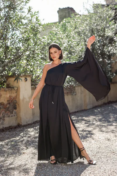 Petal & Pup Matilda One Shoulder Maxi Dress