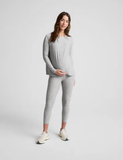 Beyond Yoga Featherweight Feels Like Home Long Sleeve Maternity Top